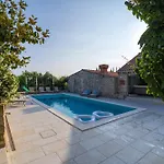 Joe Βίλα Čilipi